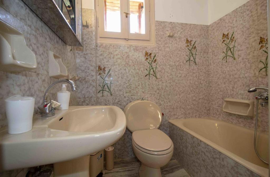 Manousi 1- Ground Floor Apartment Mystras Exterior photo